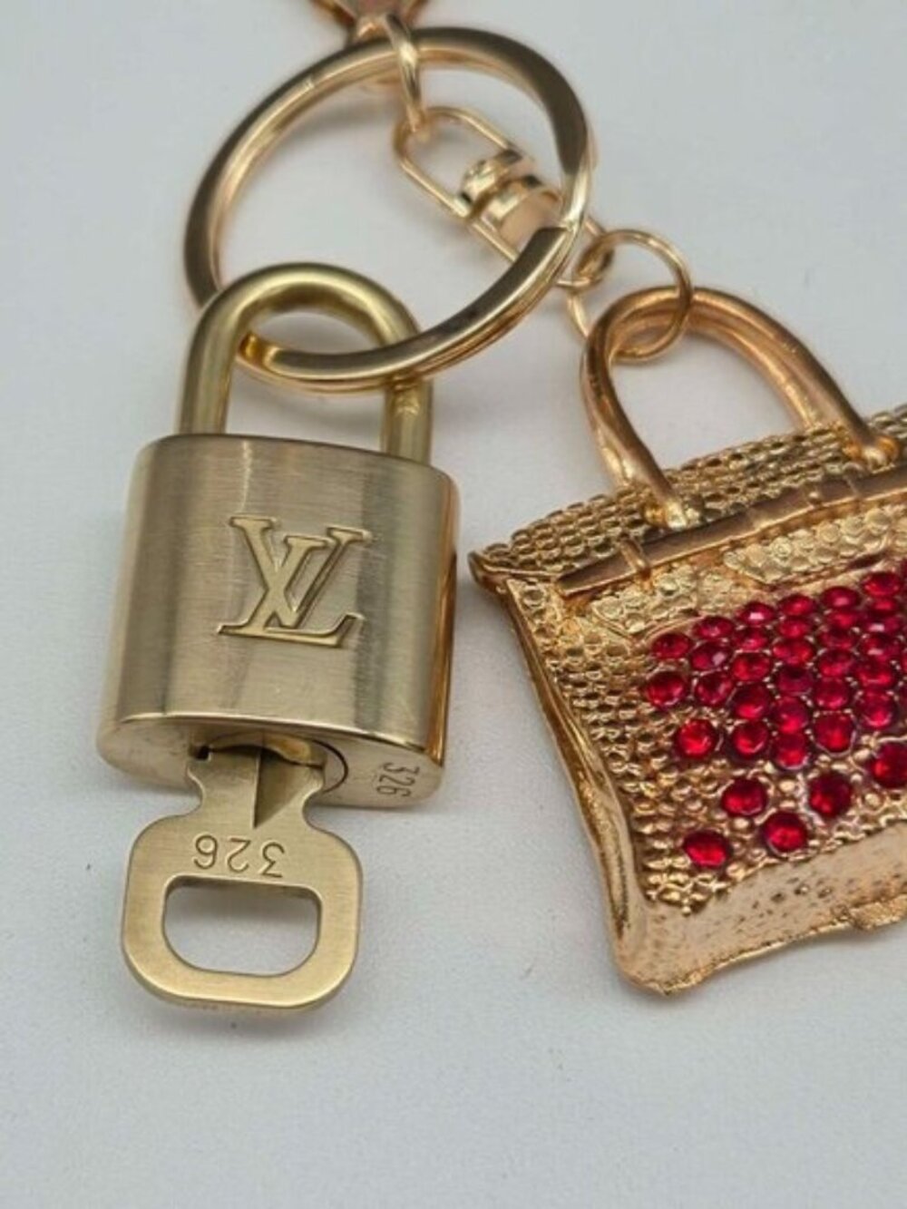 Authentic Louis Vuitton Gold Padlock & Key 🔒 LV Bag Charm Unbranded Keychain - Picture 6 of 10